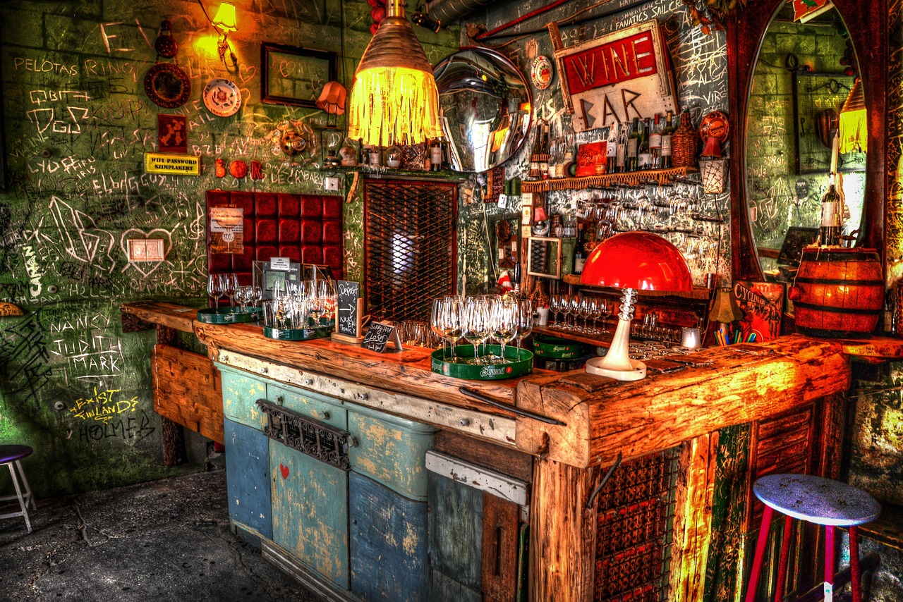 bar budapest rovina hdr citta