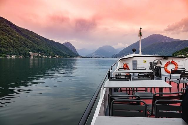 barca lago lugano