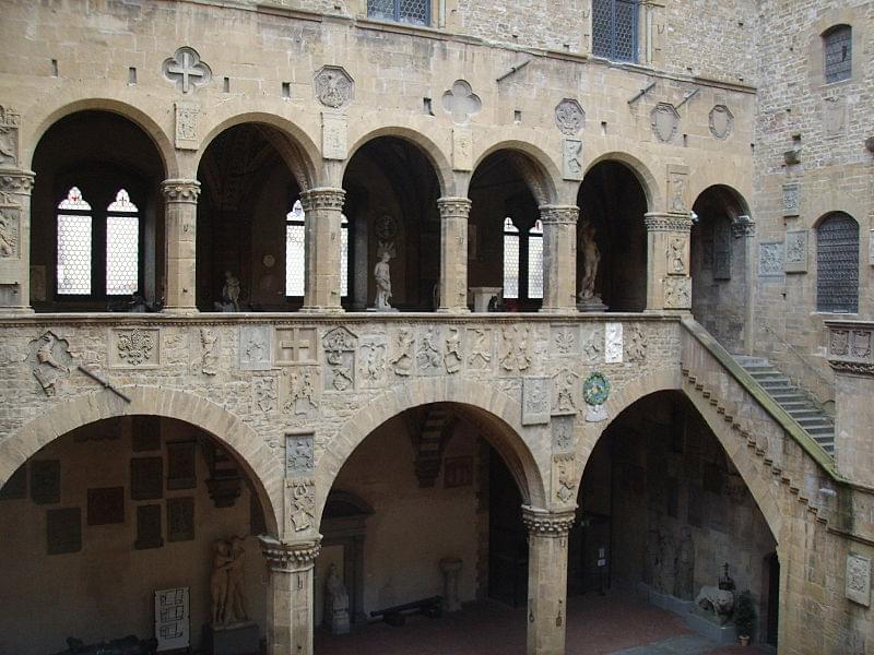 bargello cortile 15 1