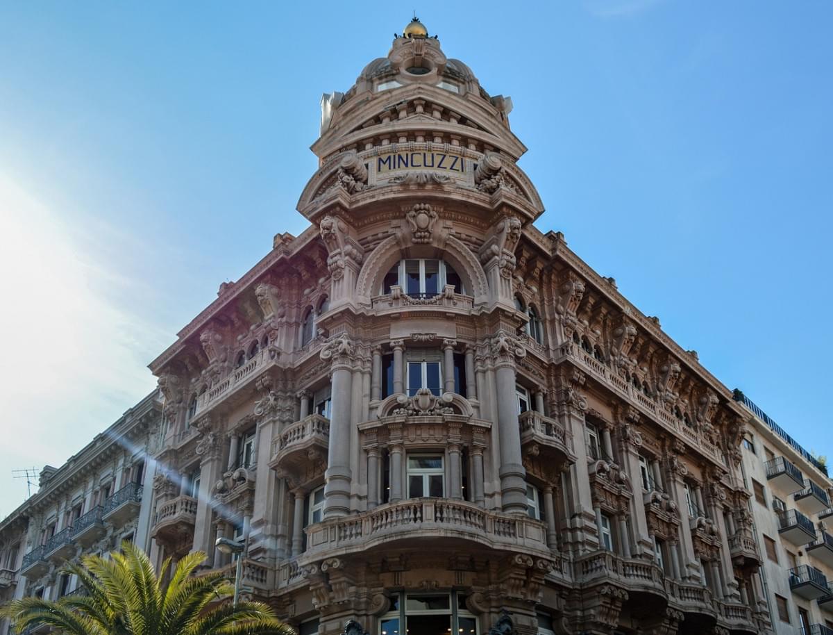 bari palazzo mincuzzi italia 3
