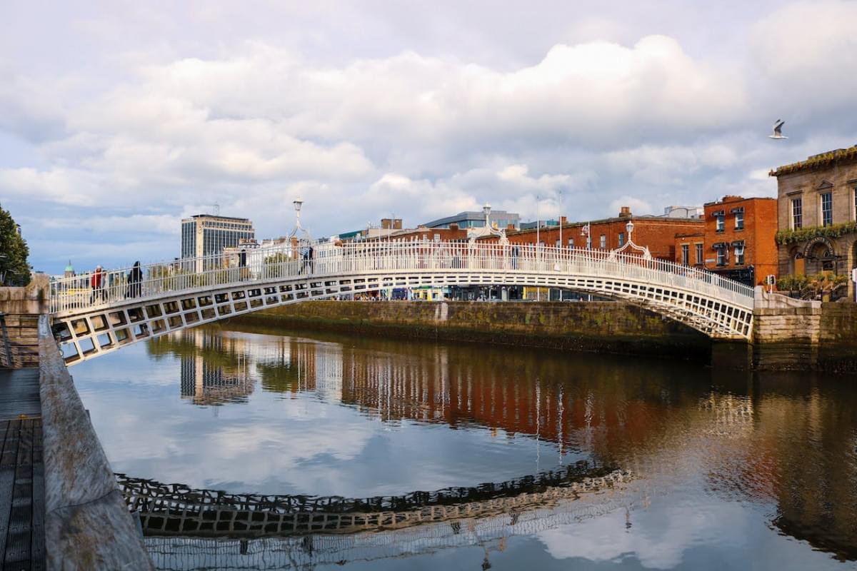 beautiful ha penny bridge in dublin city