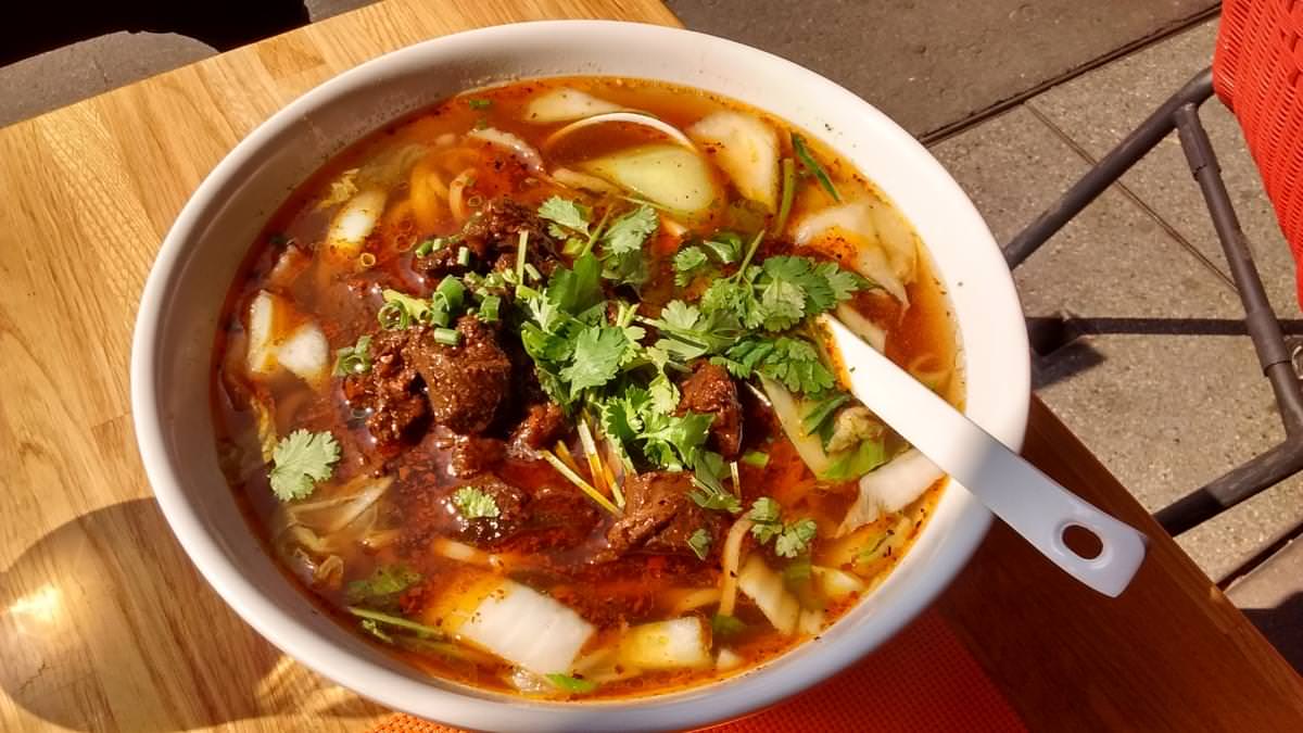 beef noodles taipei taiwan