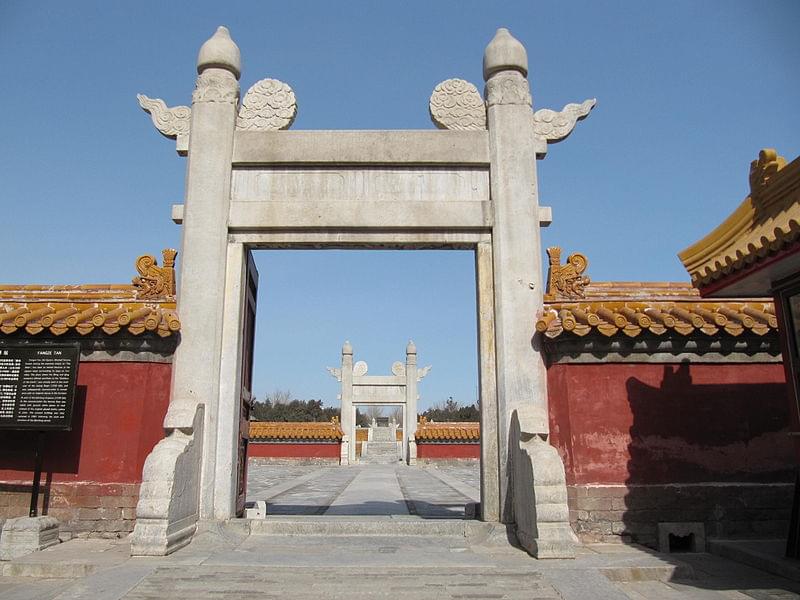 beijing temple of earth 1