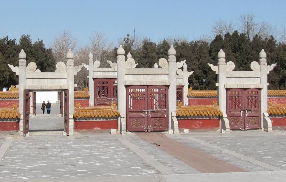 beijing temple of earth pic 4