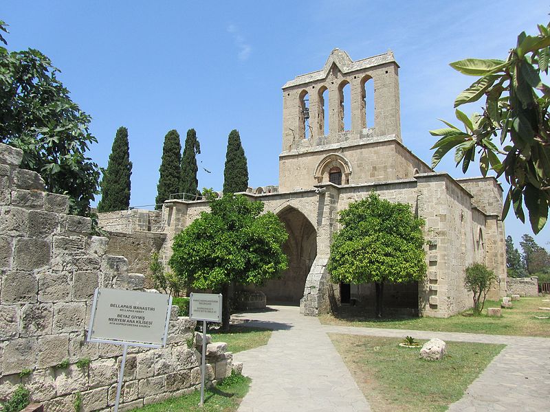 abbazia bellapais cipro