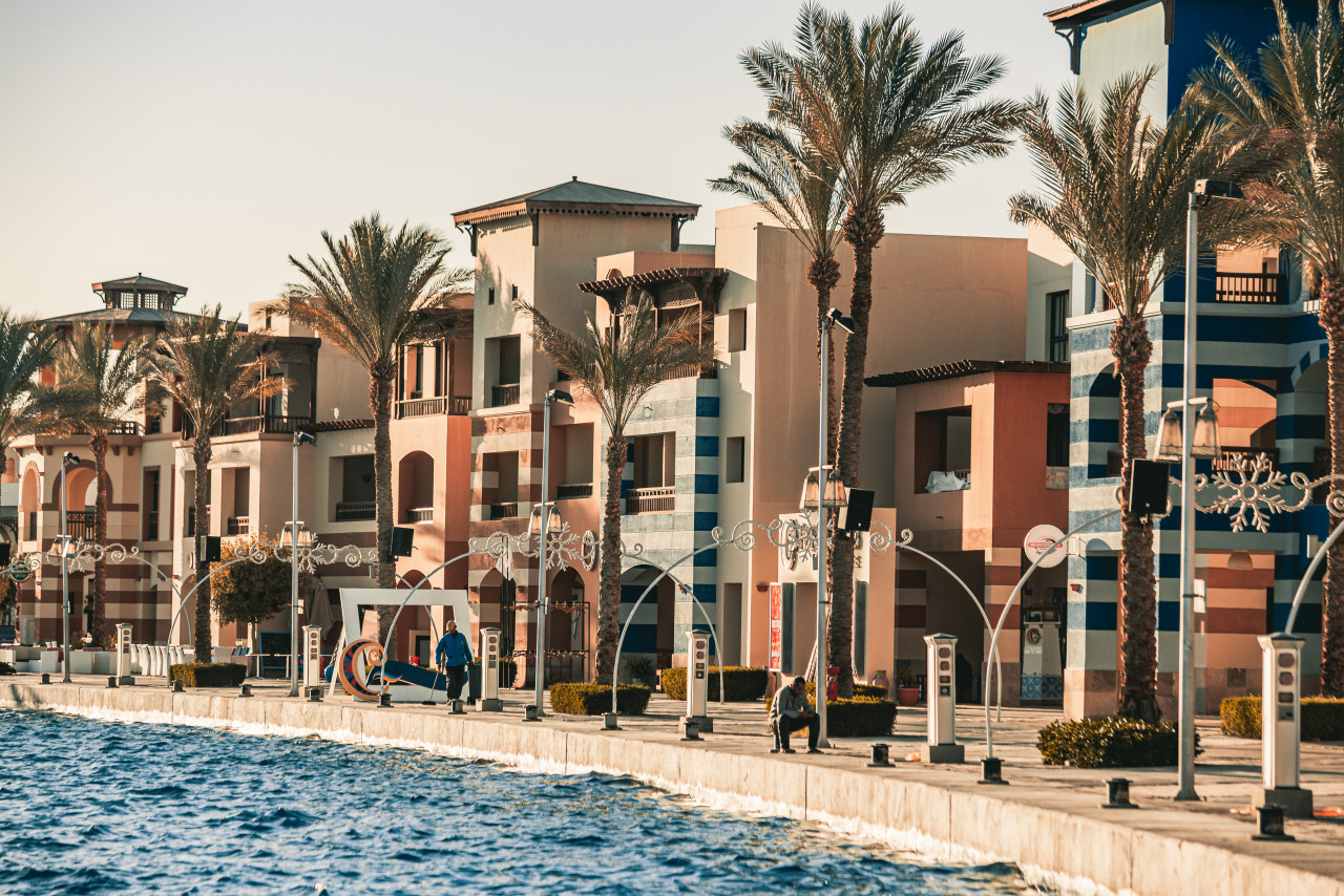 Centro di Marsa Alam con negozi e locali tipici