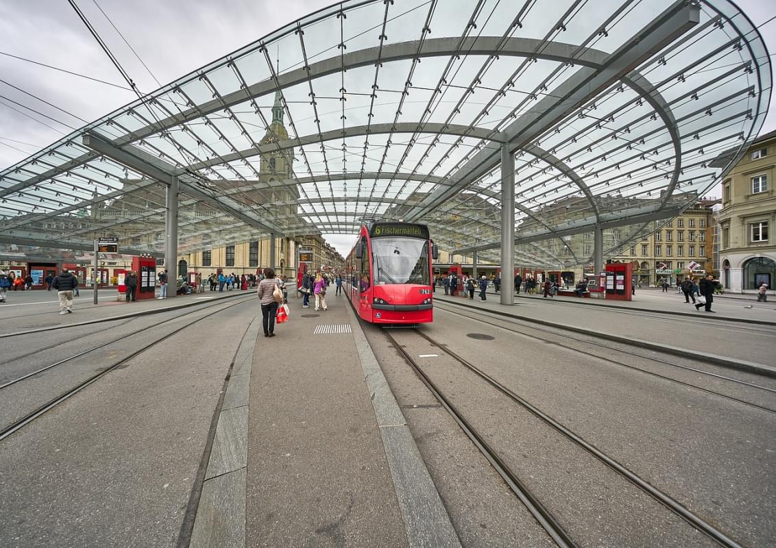 berna baldacchino glas stazione