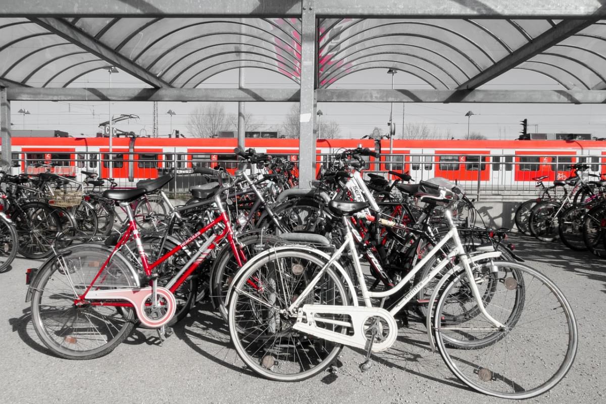 bici spazio di parcheggio ruota