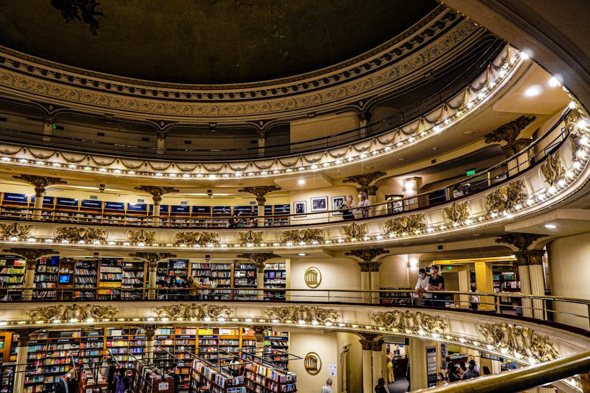 big library in buenos aires 1