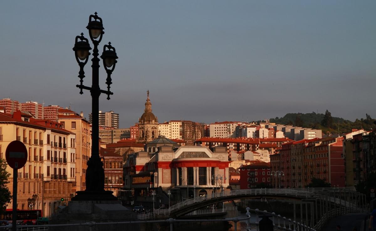 bilbao spagna paesaggio urbano 1