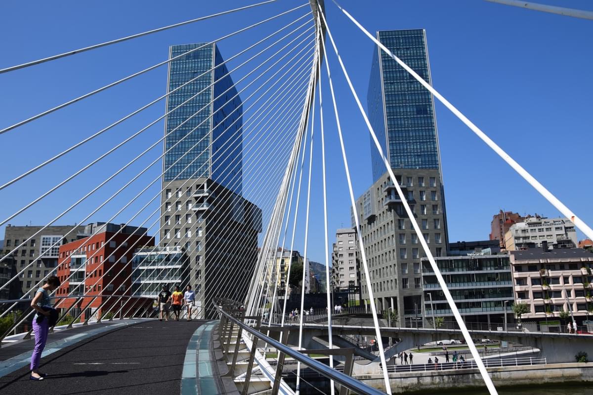 bilbao zubizuri ponte spagna