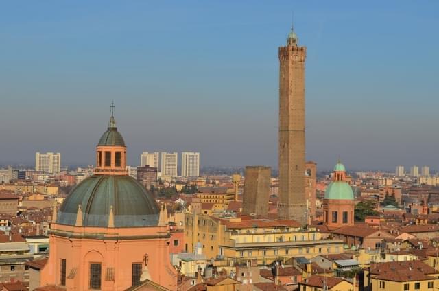 bologna san petronio italia