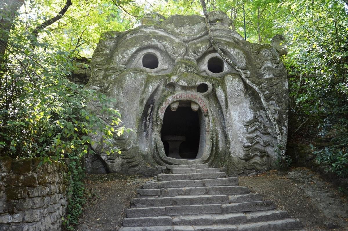 bomarzo bosco mostri viterbo bocca