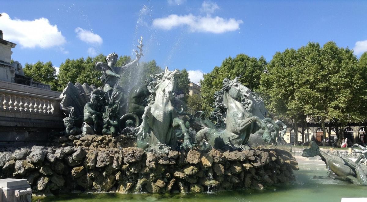 bordeaux fontana