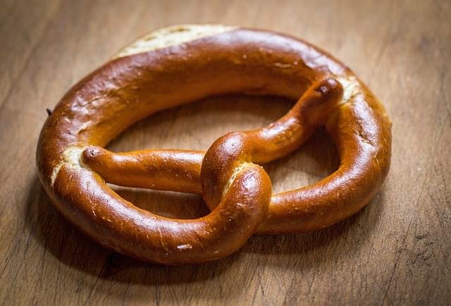 brezel pretzel snack