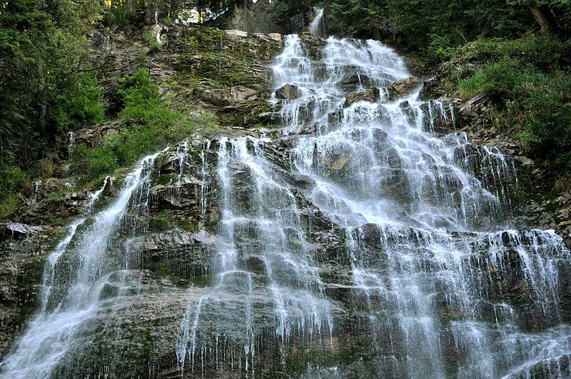 bridal veil falls british columbia