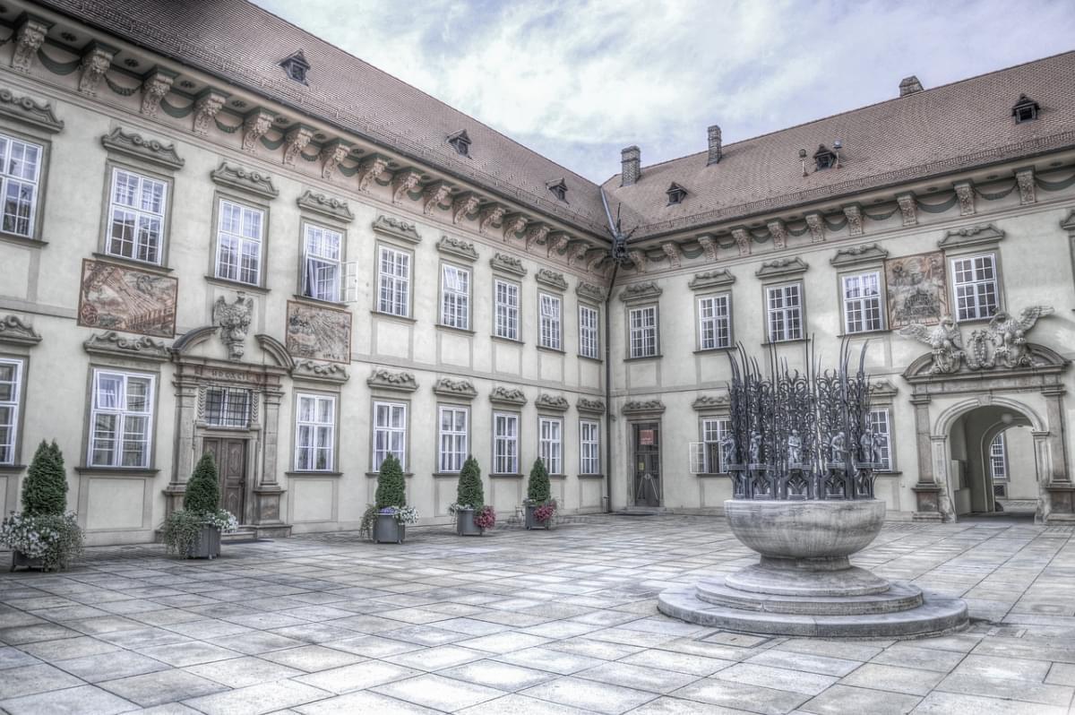 brno piazza hdr ceca citta