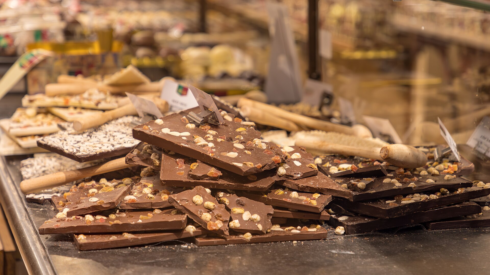 cioccolato belga con nocciole del museo choco story a bruges