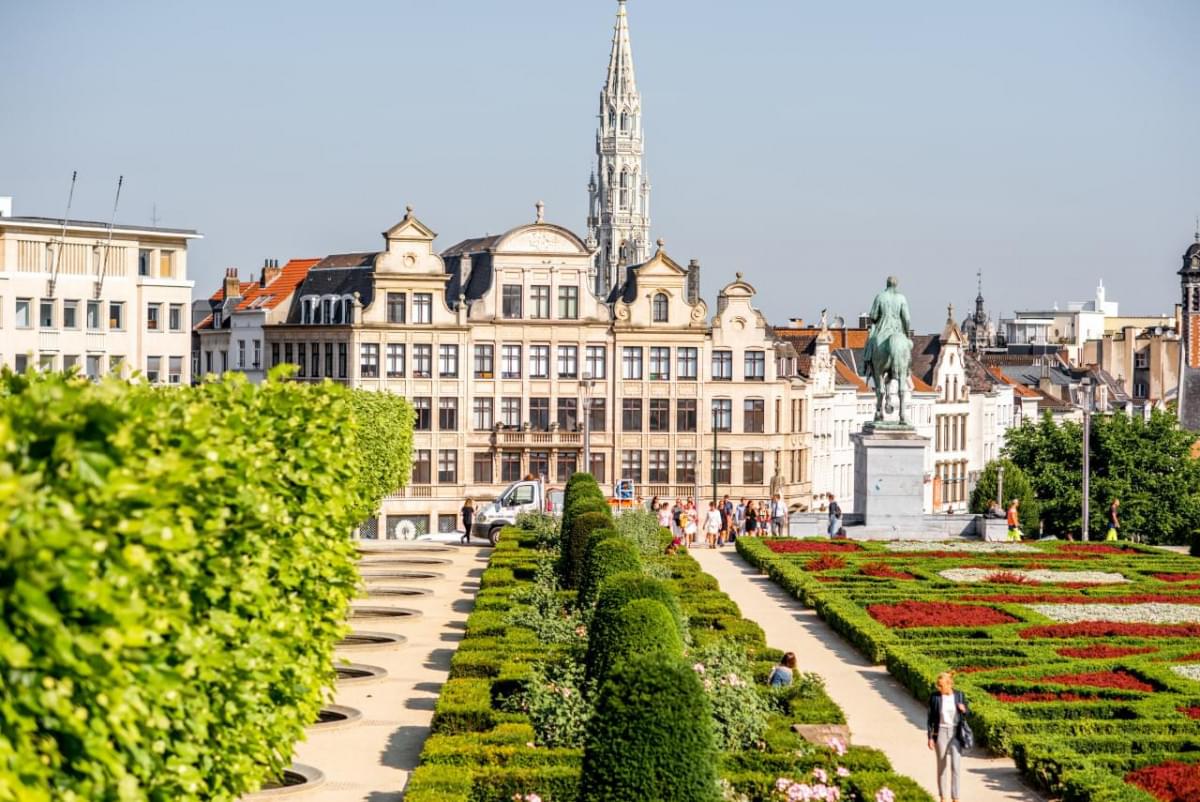 brussels belgium june 01 2017 morning view arts mountain square beautiful buildings with people walk brussels belgium