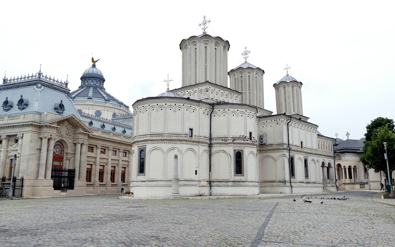 bucarest romania capitale chiesa