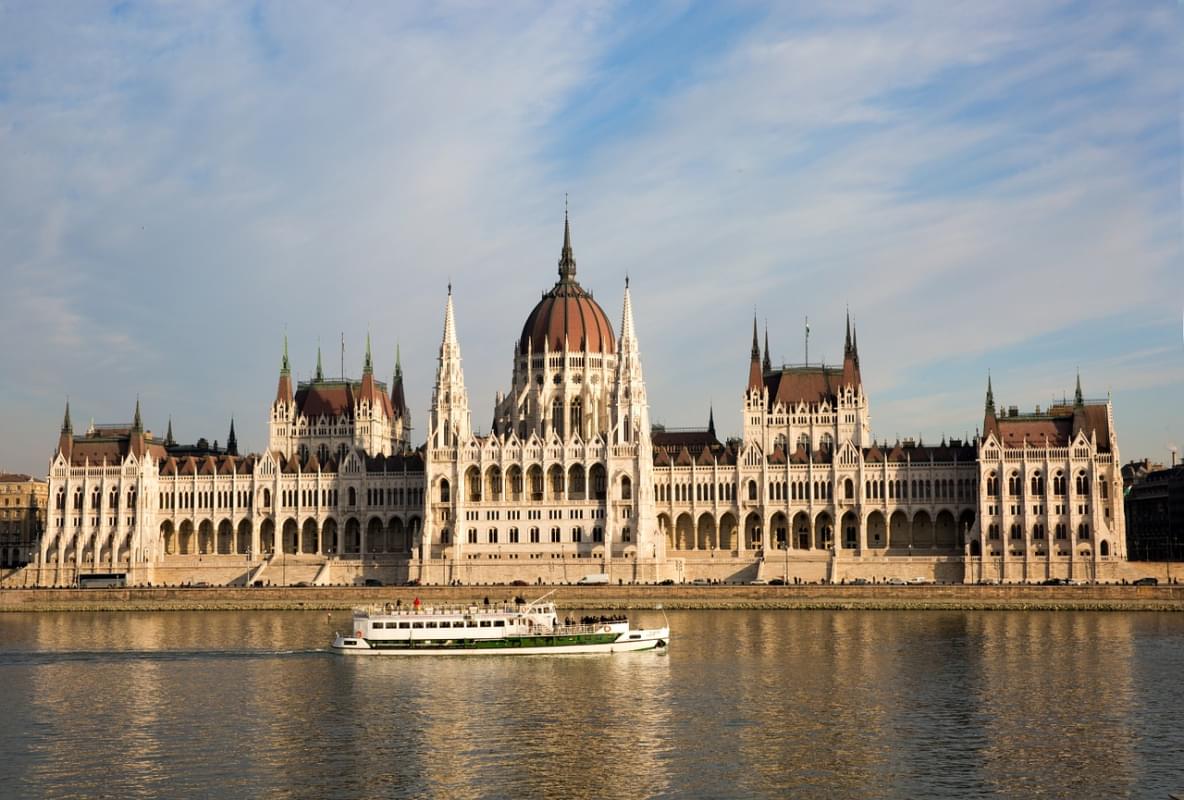 budapest ungheria parlamento fiume 1