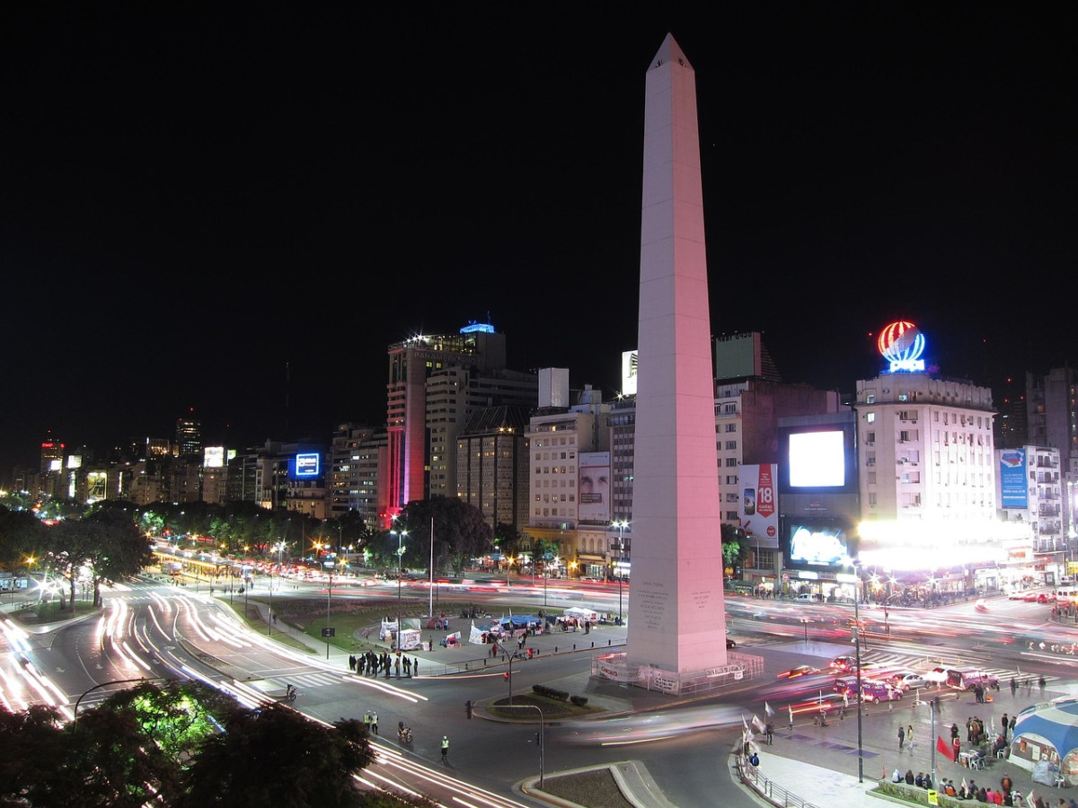 buenos aires argentina obelisco 4