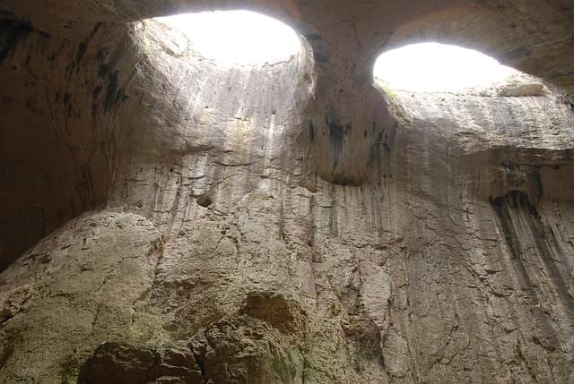 bulgaria grotta prohodna
