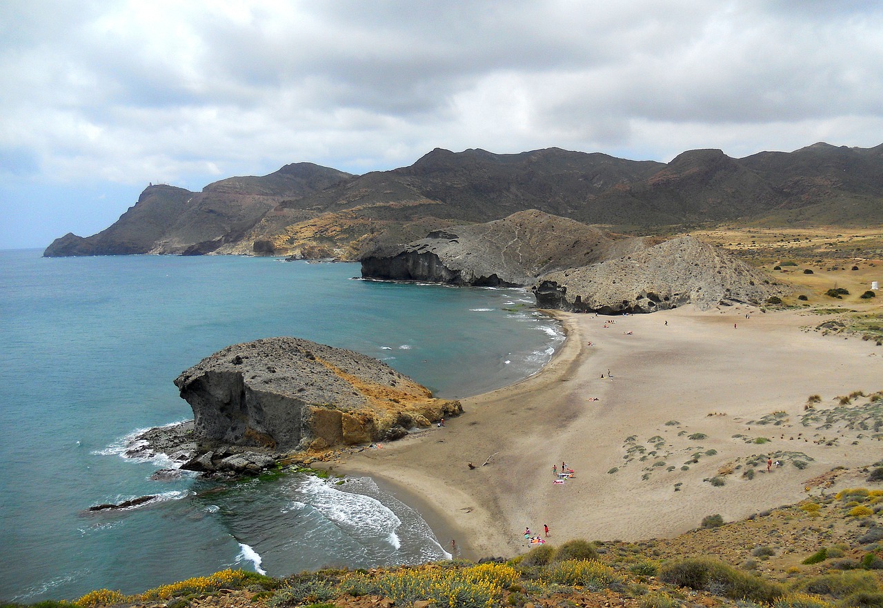 cabo de gata beach mare onde 1