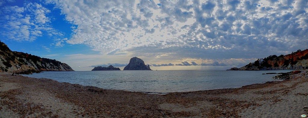 cala d hort ibiza