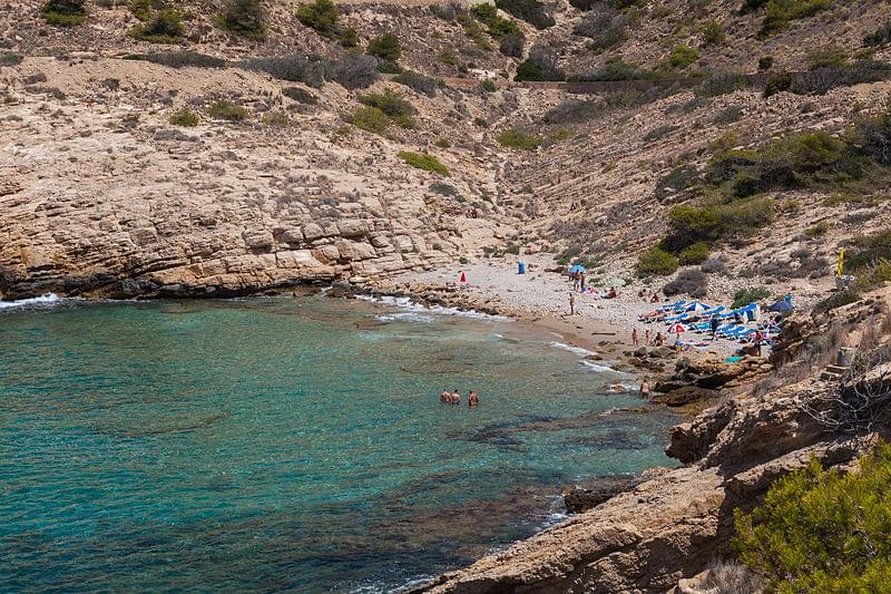 cala la almadrava benidorm