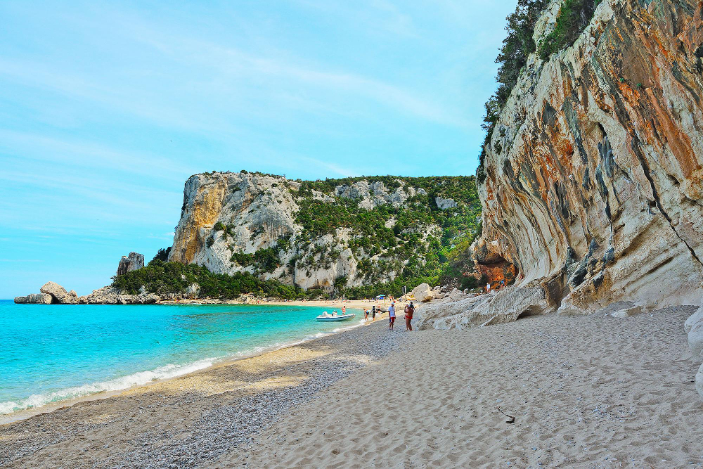 cala luna in una giornata limpida sardegna 1