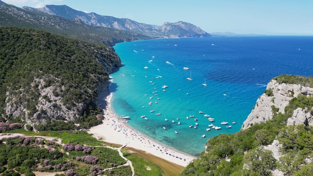 cala luna spiaggia