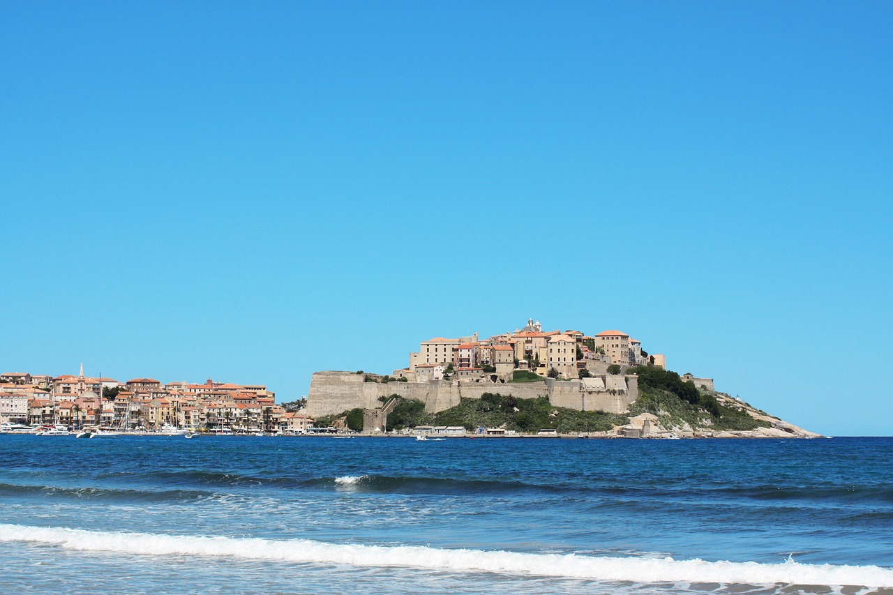 calvi corsica mare natura spiaggia