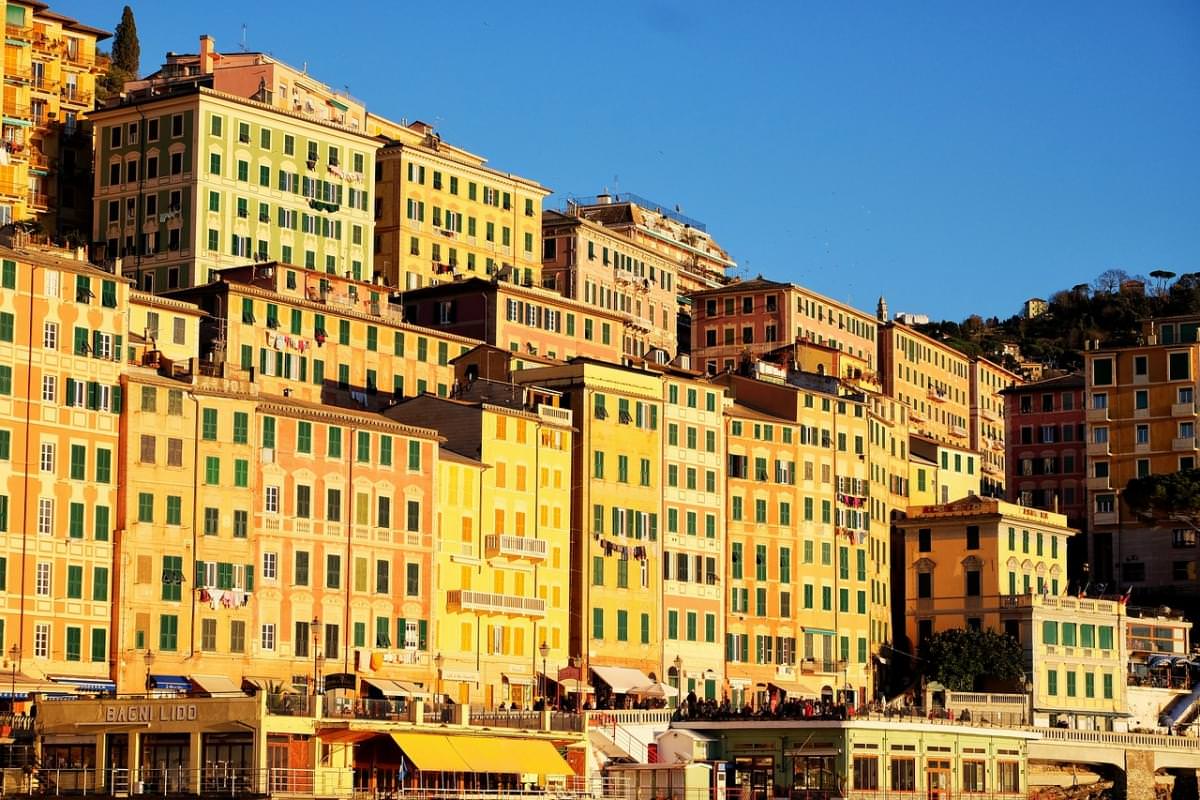 camogli tramonto liguria case