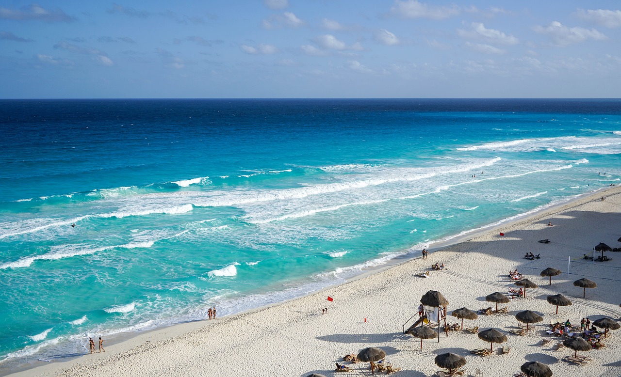 cancun messico spiaggia onde 1