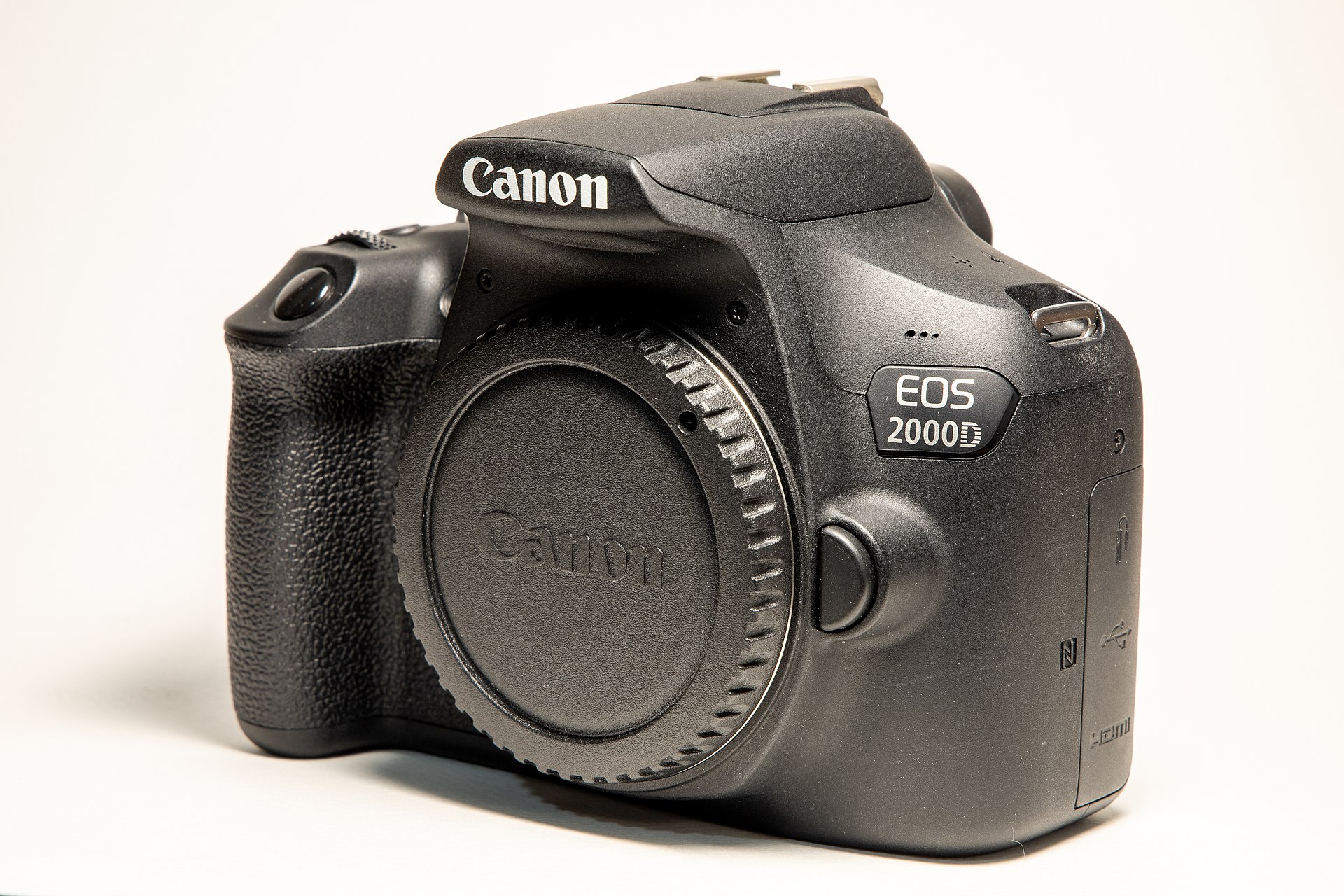 canon eos 2000d