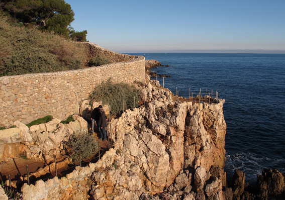 cap d antibes sentier littoral gb