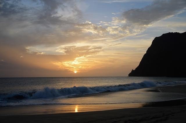 tramonto sulla spiaggia di capo verde