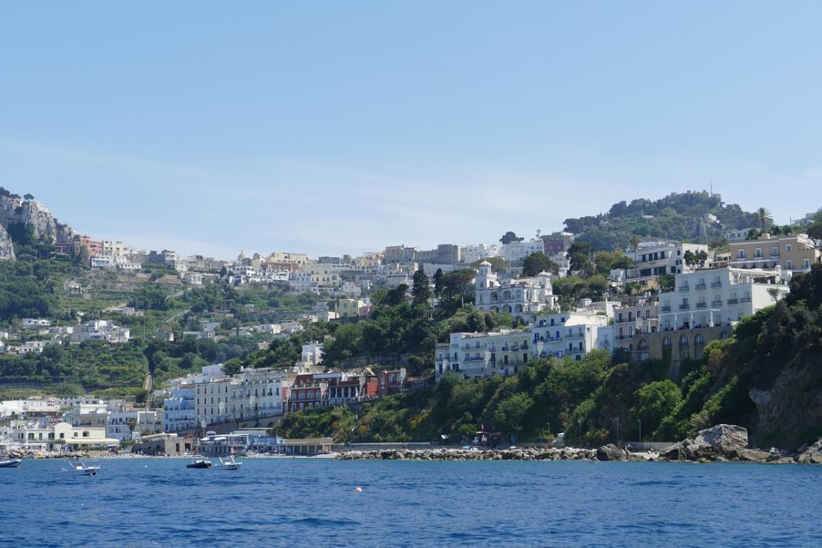 capri italia mediterraneo costa 2