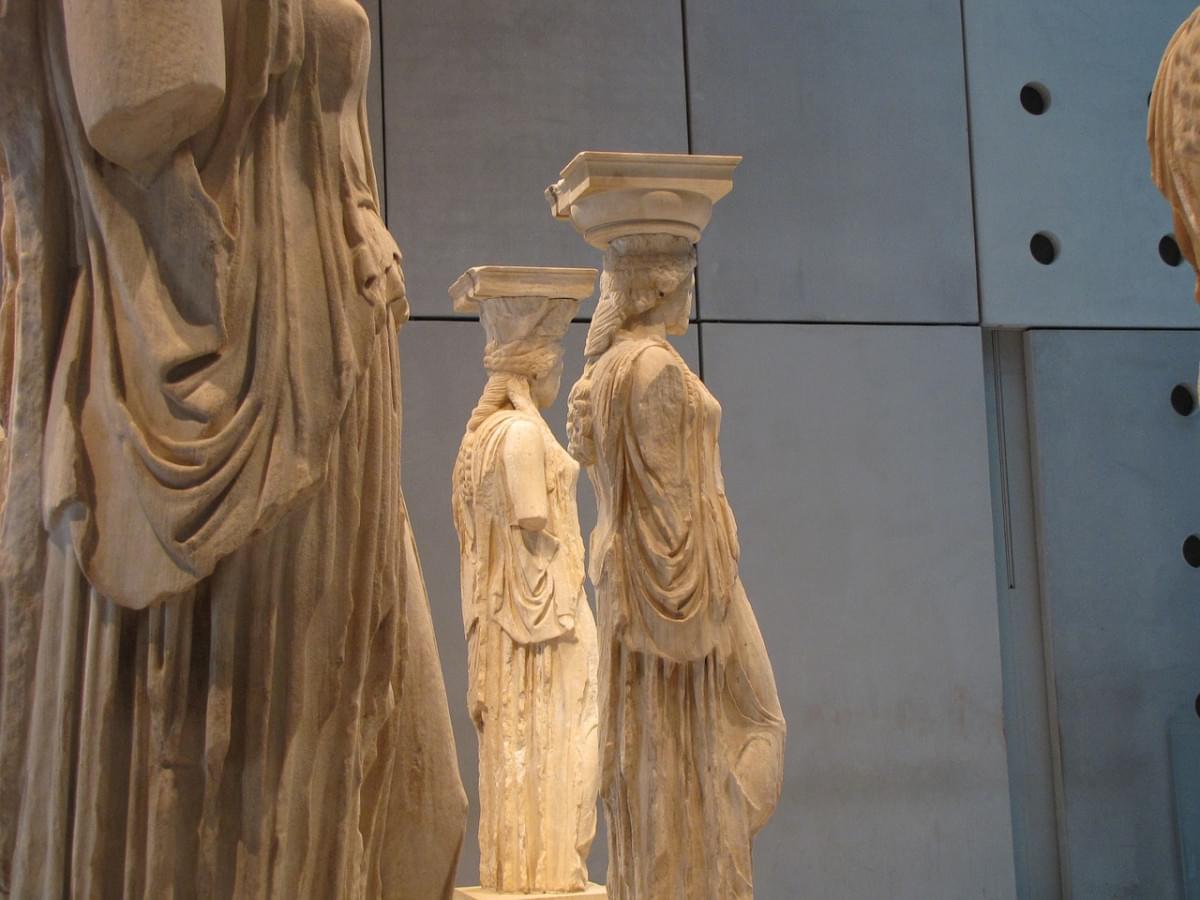 cariatidi acropoli museo atene 1