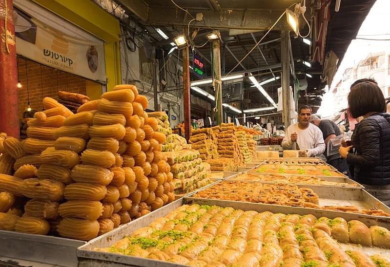 carmel market tel aviv street food