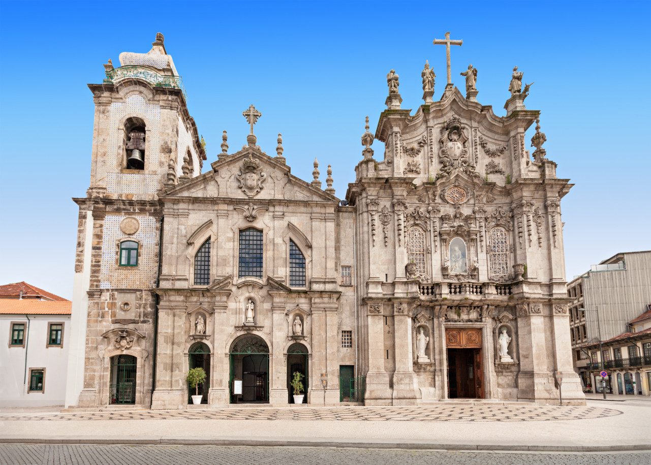 carmo church igreja carmo porto portugal