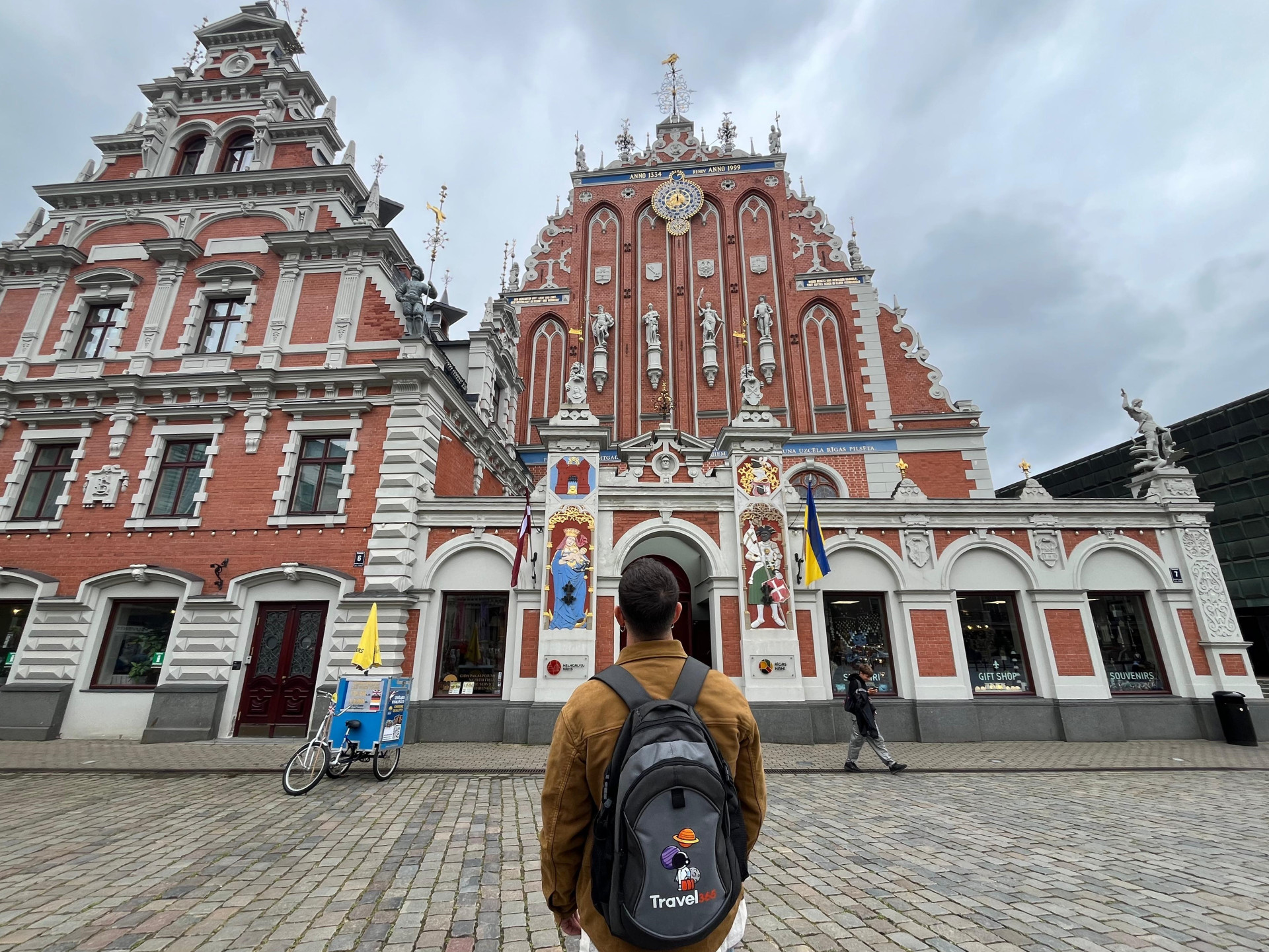 casa delle teste nere 3