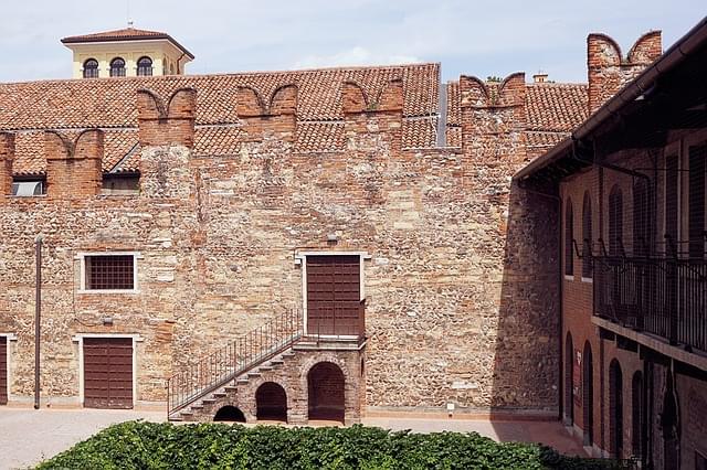 cortile interno della casa di Giulietta