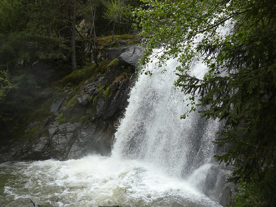 cascata superiore di barbiano 01