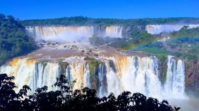 cascate di iguazu naturale