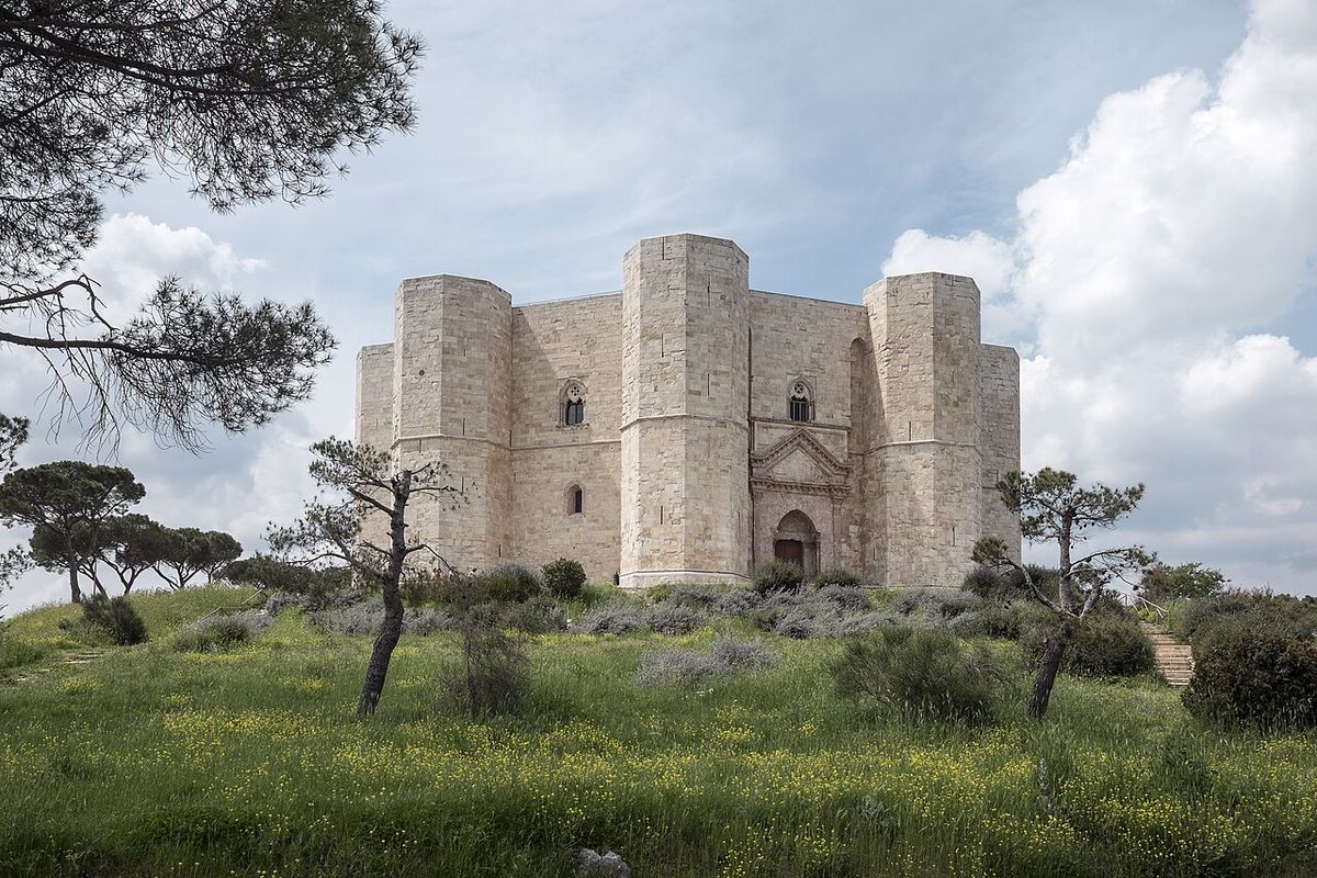 castel monte barletta - foto di luca lombardi