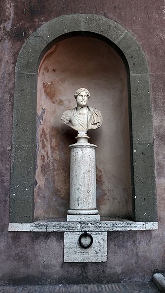 castel sant angelo busto di adriano