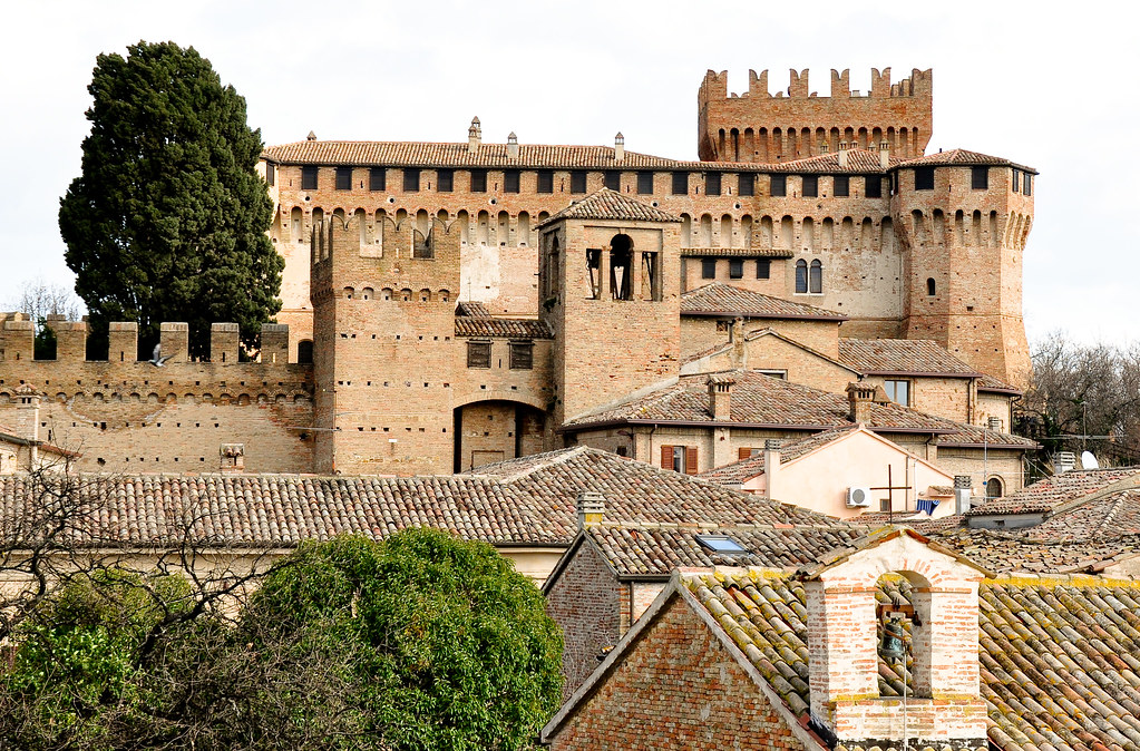 castello di gradara