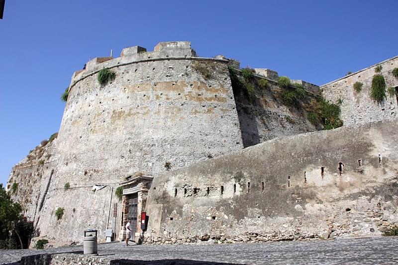 castello di milazzo museo mare